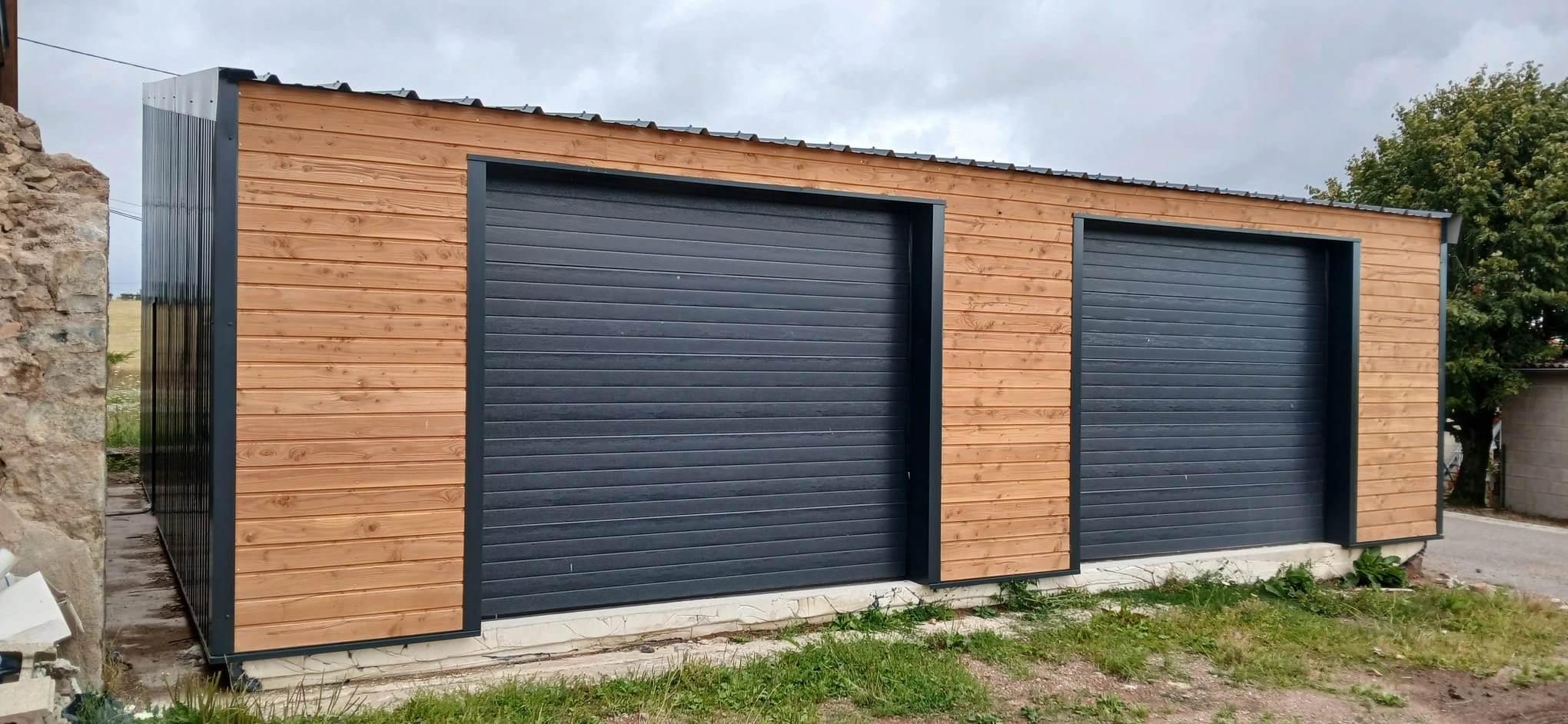 Bâtiment 2 industriel structure bois terminé