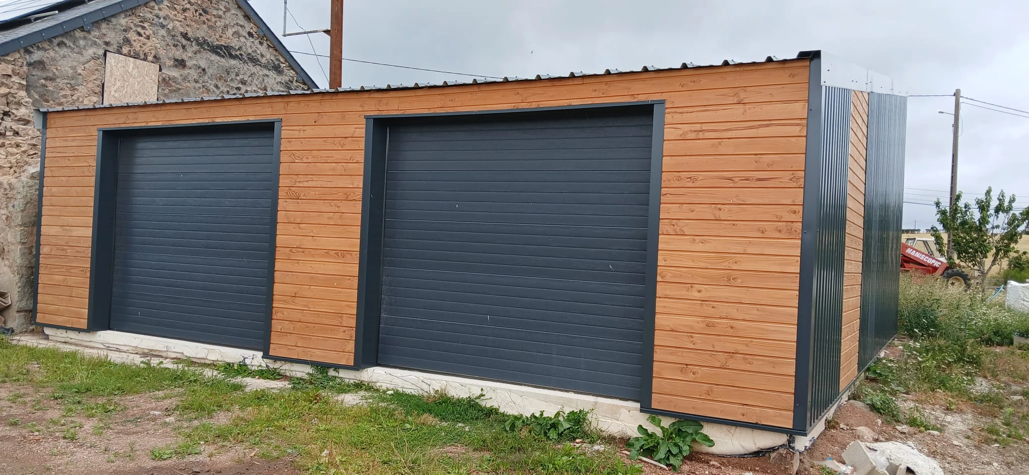 Bâtiment 2 industriel structure bois terminé